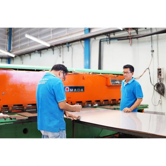 ออกแบบเครื่องทำน้ำแข็ง