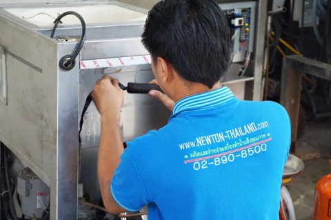 บริการซ่อมเครื่องจ่ายน้ำแข็ง